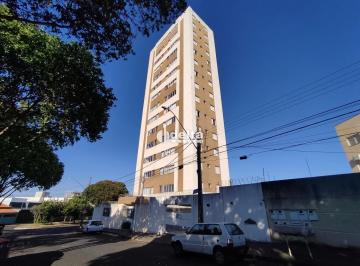 Apartamento · 65m² · 2 Quartos · 1 Vaga · Apartamento com 2 quartos sendo 1 suíte, disponível para locação no bairro Tibery em Uberlândia-MG