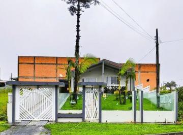 Casa · 221m² · 3 Quartos · 1 Vaga · Casa para alugar em Araranguá/SC