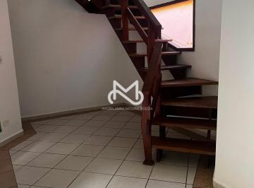 Casa · 79m² · 2 Quartos · 1 Vaga · Casa em villagio na quadra do mar à venda no Centro