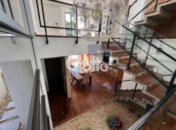 Casa · 280m² · 2 Quartos · 2 Vagas · Casa Alto Padrão em Vila Oliveira, Mogi das Cruzes/SP