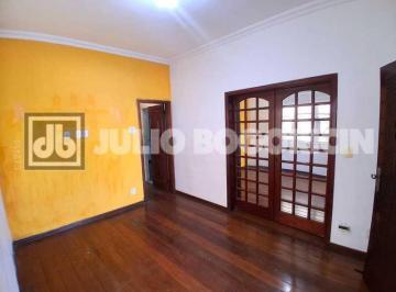Casa · 223m² · 4 Quartos · 2 Vagas · Todos os Santos Ampla casa varanda 4 quartos 2 suítes churrasqueira vaga. Próxim