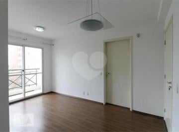Imagem Principal · Apartamento com 3 quartos, sendo um suite, 2 banheiros e 1 vaga coberta