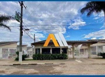 Casa · 186m² · 3 Quartos · Casa de Condomínio para venda em Centro de 186.00m² com 3 Quartos e 1 Suite