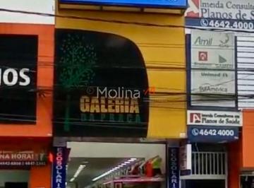 Comercial · 246m² · Prédio Comercial para alugar em Centro de 246.00m²