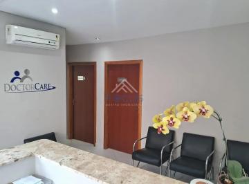 Comercial · 17m² · Sala Comercial para alugar em Centro de 17.00m²