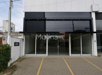 Comercial · 100m² · 4 Vagas · Loja para alugar em Centro de 100.00m² com 4 Garagens