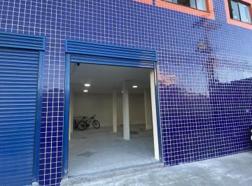 Comercial · 120m² · 2 Vagas · Imóvel Comercial para alugar em Felícia de 120.00m² com 2 Garagens