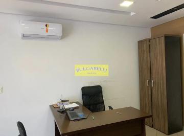 Casa · 333m² · 1 Quarto · 5 Vagas · Casa para venda em Centro de 333.00m² com 1 Quarto e 5 Garagens