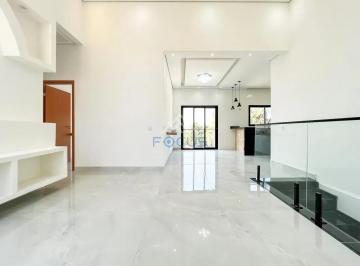 Casa · 236m² · 3 Quartos · 2 Vagas · Casa para venda em Jardim Carolina de 236.00m² com 3 Quartos, 2 Suites e 2 Garagens