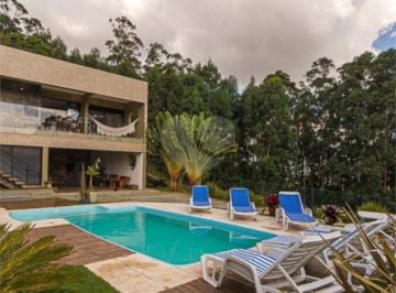 Casa · 340m² · 4 Quartos · 4 Vagas · Casa para venda em Bairro Inválido de 340.00m² com 4 Quartos, 2 Suites e 4 Garagens