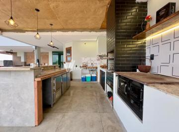 0 · casa à venda em Moinho de Vento