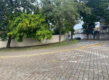 0 · casa à venda em Vila Embaré