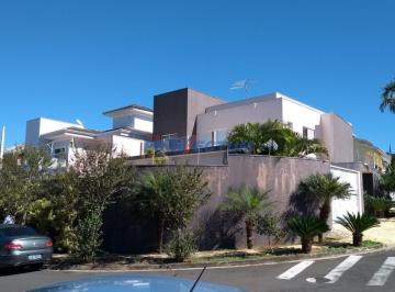 0 · casa à venda em Jardim Esplanada