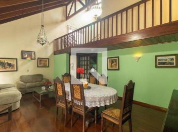 Casa · 400m² · 5 Quartos · 4 Vagas · Casa para Aluguel - Uberaba, 5 Quartos, 400 m² - Curitiba