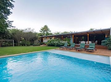 fcb382774b40ecb434567405608513bc88c60c6a · Casa Residencial à venda, Centro, Porto Feliz - CA1413.