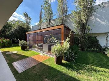 6af5177a8ad6a2a6492e572301b50eef363b1001 · Casa Residencial à venda, Centro, Porto Feliz - CA3325.