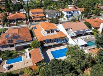 42894377cd579285ba9f14f23a98c5e5f65b63d0 · Casa 100% reformada na SHIS QI 17 Lago Sul
