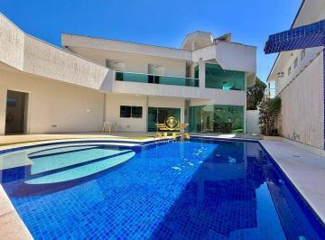 Photo 1 · Casa na Praia em Condomínio Fechado, com 5 Suítes, Piscina, Churrasqueira, Costã