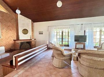 b31a37518b568dc360926827686f5ea06e967c00 · Casa à Venda na Riviera de São Lourenço – Módulo 30 | 6 Dormitórios (1 Suíte), Lareira e Churrasquei