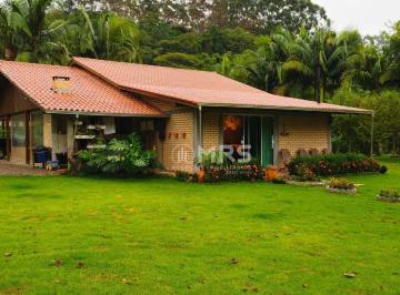 08164227391083d32d27cbfcb39d7c5f80db3792 · Chácara com 3 dormitórios à venda, 3400 m² em Canelinha/SC