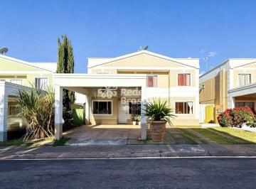 Casa · 107m² · 3 Quartos · 2 Vagas · Sobrado em Condomínio Fechado | 3 Quartos sendo 1 Suíte e Quintal | Jardins Mangueiral