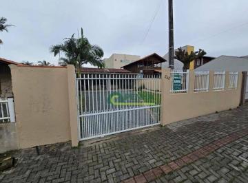 4fb5aac4bbc385d87039920af1f4aeaacadfbeef · Casa com 2 dormitórios para alugar, 50 m² por R$ 1.900,00/mês - Armação - Penha/SC