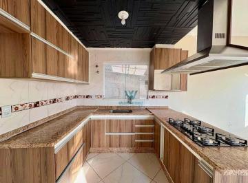 Imagem 1 · Casa de Condomínio para aluguel em Estância São José, Poços