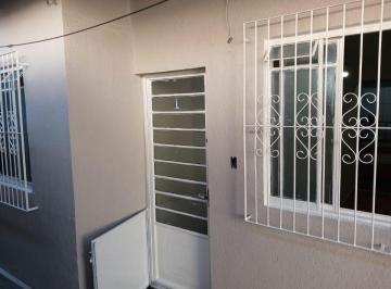 Casa de 2 quartos, Belo Horizonte · Casa de 60 m² com 2 quartos à venda em Bairro Copacabana