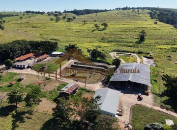 Rural , Angatuba · Fazenda com 51 alqueires, estrutura para leiteria