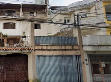 Casa de 3 quartos, São Paulo · Leilão Casa com 252m², 3 quartos, vaga, no Cambuci. Financia. Compra Direta.