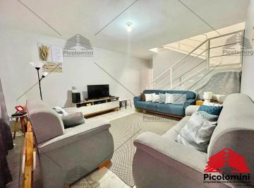 Foto 01 · Casa em São Mateus, 220m2, 900m da Estação Monotrilho, 3 quartos (1 suíte) Lavabo, sala ampla  7 vag