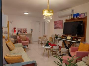 Apartamento de 3 quartos, Rio de Janeiro · São 134 metros quadrados, 3 quartos, sendo 1 suíte, em um apartamento completo e pronto para morar.