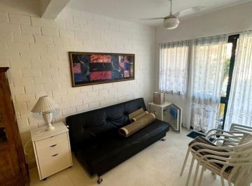 Casa de 1 quarto, São Sebastião · Apartamento térreo pé na areia à venda em Barra do Una