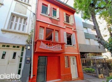 Casa · 300m² · 4 Quartos · Casa 4 quartos no Bairro Bom Fim