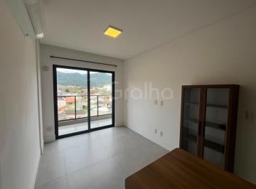 Apartamento · 68m² · 2 Quartos · 2 Vagas · Apartamento de 68 m² com 2 quartos sendo 1 suíte no Saco Grande