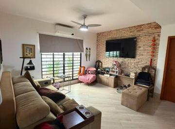 Casa · 250m² · 3 Quartos · 2 Vagas · Casa para venda em Vila Mendonça de 250.00m² com 3 Quartos, 2 Suites e 2 Garagens