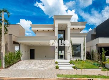 Casa · 220m² · 3 Quartos · 4 Vagas · Casa de Condomínio para venda em Condomínio Quinta Do Lago Residence de 220.00m² com 3 Quartos, 3 Su