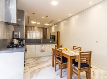 20eee6da-31e9-446c-8498-28202c660fe9 · Espetacular casa para venda em Jardim Peri com 3 quartos, sendo 1 suíte, 216m²