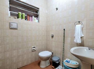 cb641c35-759c-41b9-b9c5-5201a55242fa · Elegante casa para venda em Vila Guaraciaba com 2 quartos, 128m²