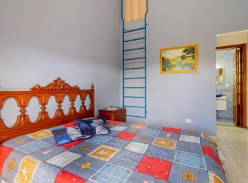 57d5bb69-896c-46c0-b9cf-4ecf87f9736d · Deslumbrante casa em condomínio para venda com 5 quartos, sendo 5 suítes, 595m²