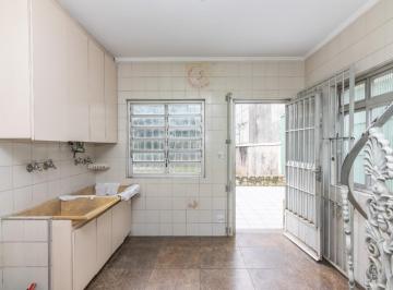 48ac168e-5257-46de-881b-e7cc633a5e1f · Elegante casa para venda em Jardim Ana Maria com 3 quartos, sendo 1 suíte, 280m²