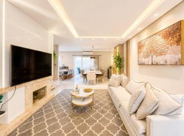 Casa · 200m² · 4 Quartos · 2 Vagas · Sobrado à venda | 224m² | 4 dormitórios (1 suíte master) | piscina | espaço gourmet | energia solar