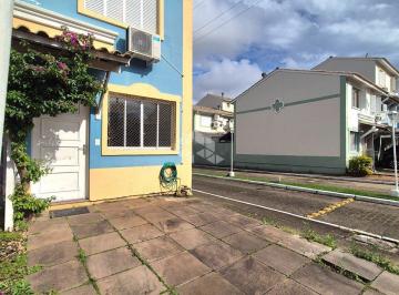 20261015_155615 · Casa sobrado de esquina com pátio em condomínio, 2 dormitórios e 1 vaga de garag