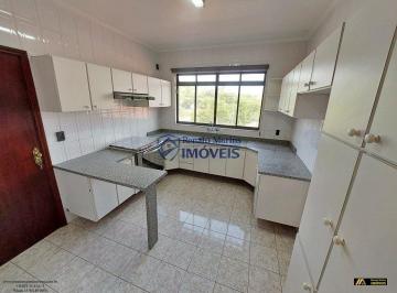 Casa · 215m² · 3 Quartos · Casa à venda - no Centro