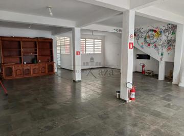 Comercial · 194m² · 1 Quarto · 6 Vagas · Oportunidade - Ponto Comercial - Parque Itamarati - Jacareí - 194m².