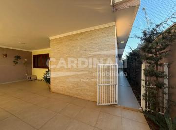 Casa · 208m² · 3 Quartos · 2 Vagas · Casa para venda em Jardim Embare de 208.00m² com 3 Quartos, 1 Suite e 2 Garagens
