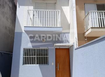 Casa · 111m² · 2 Quartos · 2 Vagas · Casa para venda em Parque Jambeiro de 111.00m² com 2 Quartos, 1 Suite e 2 Garagens
