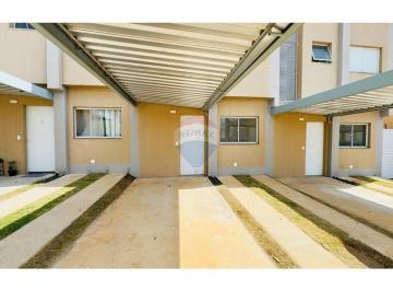 Casa · 64m² · 2 Quartos · 2 Vagas · Casa de Condomínio para venda em Jardim São Sebastião de 64.08m² com 2 Quartos, 2 Suites e 2 Garagen