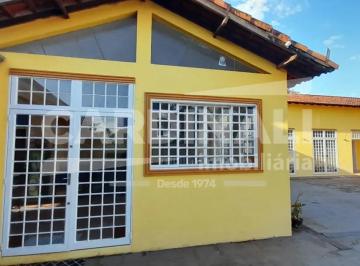 Rural · 650m² · 3 Quartos · 30 Vagas · Fazenda / Sítio para venda em Jardim Aeroporto de 650.00m² com 3 Quartos, 1 Suite e 30 Garagens