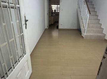 Casa de 2 quartos, São Paulo · Sobrado à venda com 2 quartos e garagem